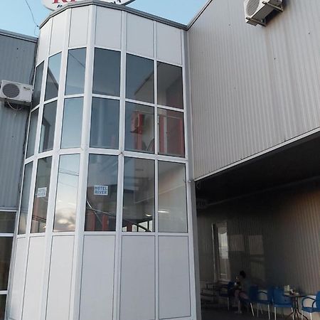 Hotel River Târgu Jiu Екстериор снимка